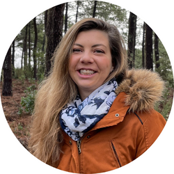 Lucie Deveugle Lucie Deveugle Médecine vétérinaire naturelle